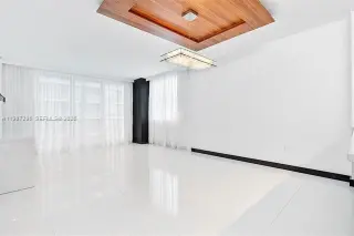 Propiedad en alquiler con 2 habitaciones y 2 baños en Miami