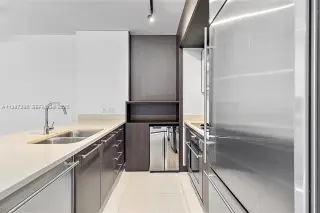 Propiedad en alquiler con 2 habitaciones y 2 baños en Miami