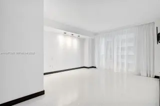 Propiedad en alquiler con 2 habitaciones y 2 baños en Miami
