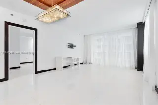 Propiedad en alquiler con 2 habitaciones y 2 baños en Miami