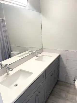 Propiedad en alquiler con 3 habitaciones y 2 baños en Chicago