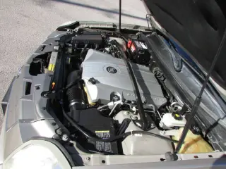 2004 Cadillac SRX