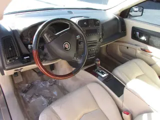 2004 Cadillac SRX