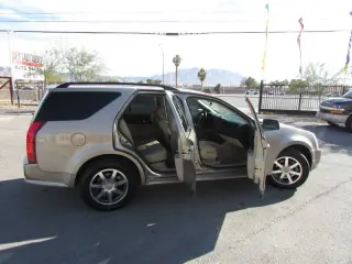 2004 Cadillac SRX