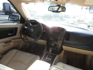 2004 Cadillac SRX