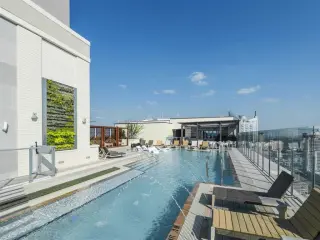 Propiedad en alquiler con 0 habitaciones y 1 baño en Austin