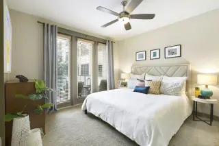 Propiedad en alquiler con 0 habitaciones y 1 baño en Austin