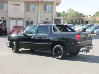 2005 Chevrolet Avalanche 1500 LT