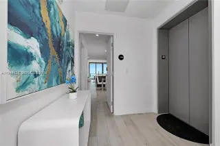 Propiedad en alquiler con 2 habitaciones y 3 baños en Miami