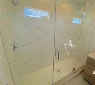 Propiedad en alquiler con 3 habitaciones y 3.5 baños en Miami