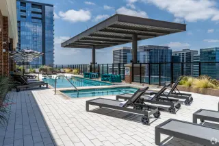 Propiedad en alquiler con 0 habitaciones y 1 baño en Austin