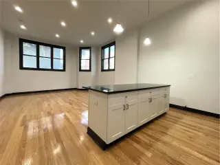 Propiedad en alquiler con 2 habitaciones y 1 baño en Chicago