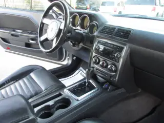 2010 Dodge Challenger SE