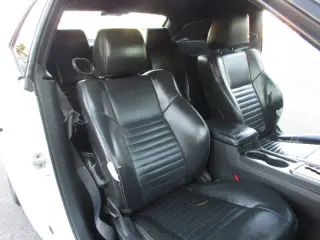 2010 Dodge Challenger SE