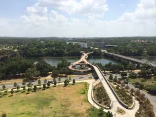 Propiedad en alquiler con 0 habitaciones y 1 baño en Austin