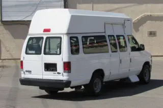 2011 Ford E-Series E-350 SD