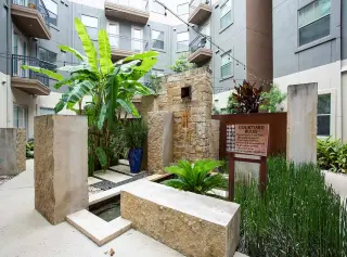 Propiedad en alquiler con 0 habitaciones y 1 baño en Austin