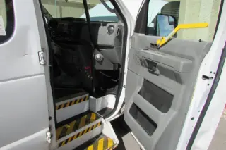 2011 Ford E-Series E-350 SD