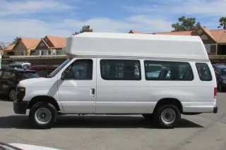 2011 Ford E-Series E-350 SD
