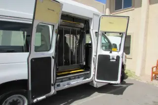 2011 Ford E-Series E-350 SD