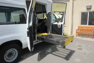 2011 Ford E-Series E-350 SD
