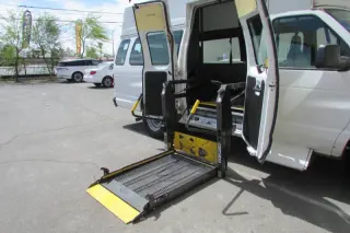 2011 Ford E-Series E-350 SD