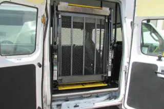 2011 Ford E-Series E-350 SD