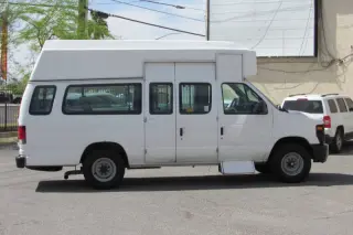 2011 Ford E-Series E-350 SD