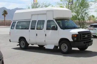 2011 Ford E-Series E-350 SD