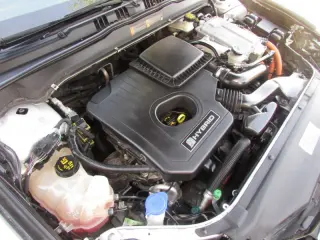 2017 Ford Fusion Hybrid SE