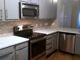 Propiedad en alquiler con 0 habitaciones y 1 baño en Austin