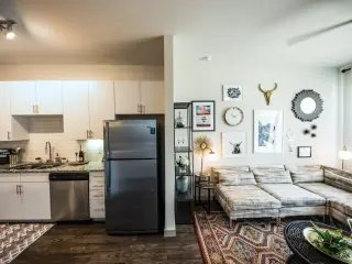 Propiedad en alquiler con 0 habitaciones y 1 baño en Austin