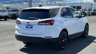 Chevrolet Equinox 2024 4x4 LS 4dr SUV w/1LS