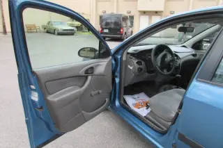 2001 Ford Focus LX