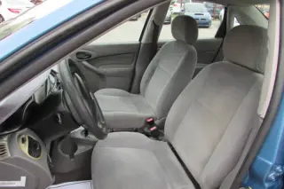 2001 Ford Focus LX