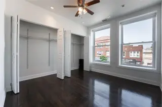Propiedad en alquiler con 4 habitaciones y 2 baños en Chicago