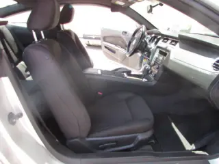 2012 Ford Mustang V6 Premium