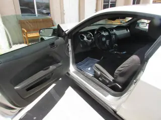 2012 Ford Mustang V6 Premium