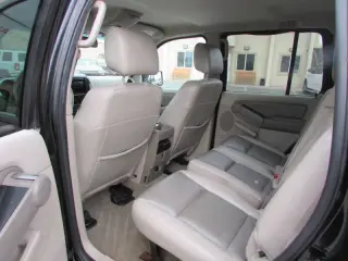 2006 Ford Explorer XLT