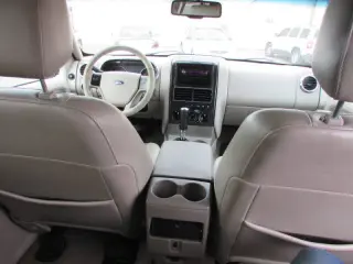 2006 Ford Explorer XLT