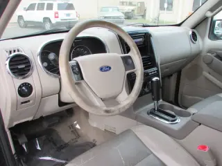 2006 Ford Explorer XLT