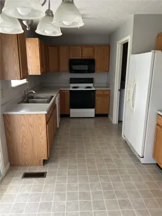 Propiedad en alquiler con 3 habitaciones y 2 baños en Walton
