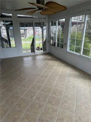 Propiedad en alquiler con 3 habitaciones y 2 baños en Walton
