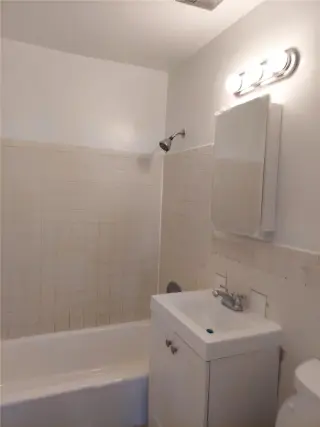 Propiedad en alquiler con 2 habitaciones y 1 baño en Quincy