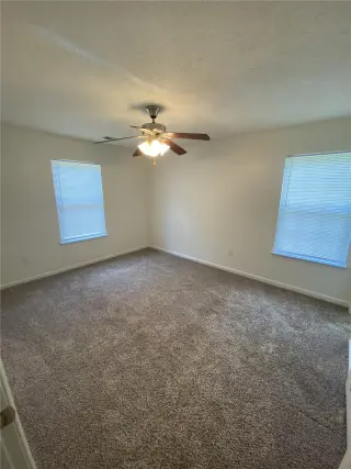 Propiedad en alquiler con 3 habitaciones y 2 baños en Springfield