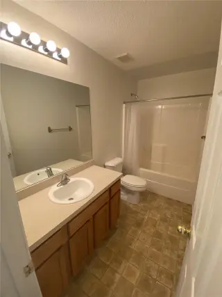 Propiedad en alquiler con 3 habitaciones y 2 baños en Springfield
