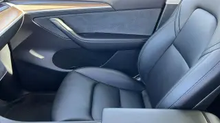 Tesla Model Y 2023 AWD Long Range 4dr Crossover