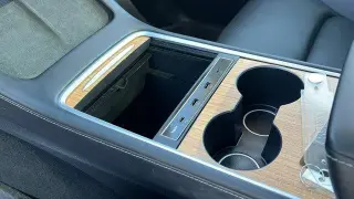 Tesla Model Y 2023 AWD Long Range 4dr Crossover