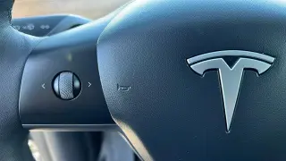 Tesla Model Y 2023 AWD Long Range 4dr Crossover