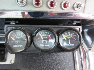 1966 Ford Thunderbird